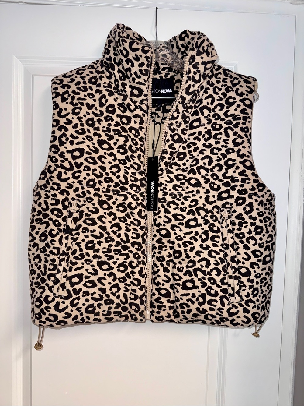 NWT Fashion Nova Leopard Puffer Vest- SIZE MEDIUM